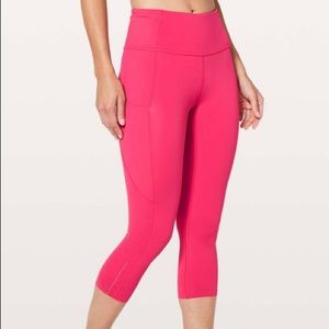 Lululemon fast and free crops. Size 4